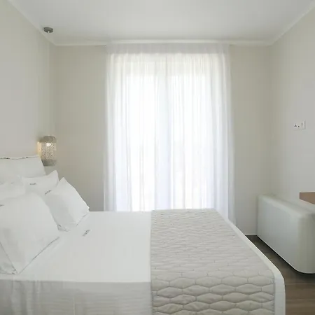 Anagallis * Lefkada City